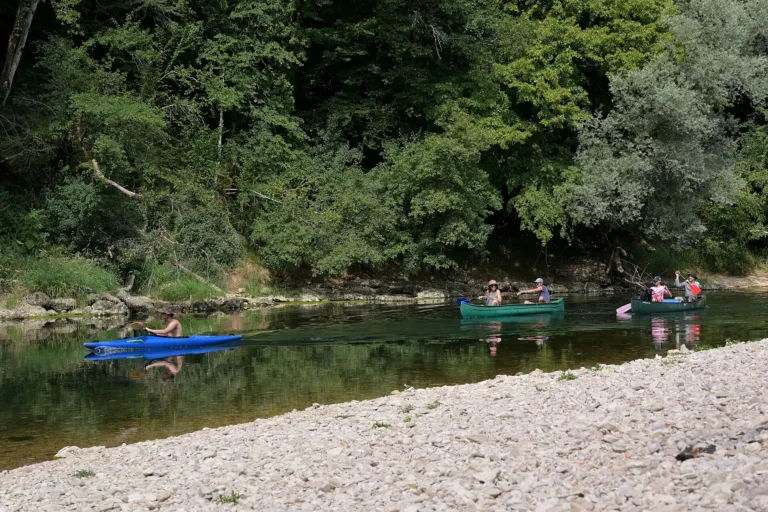 Spływ kajakowy – zdjęcie 1